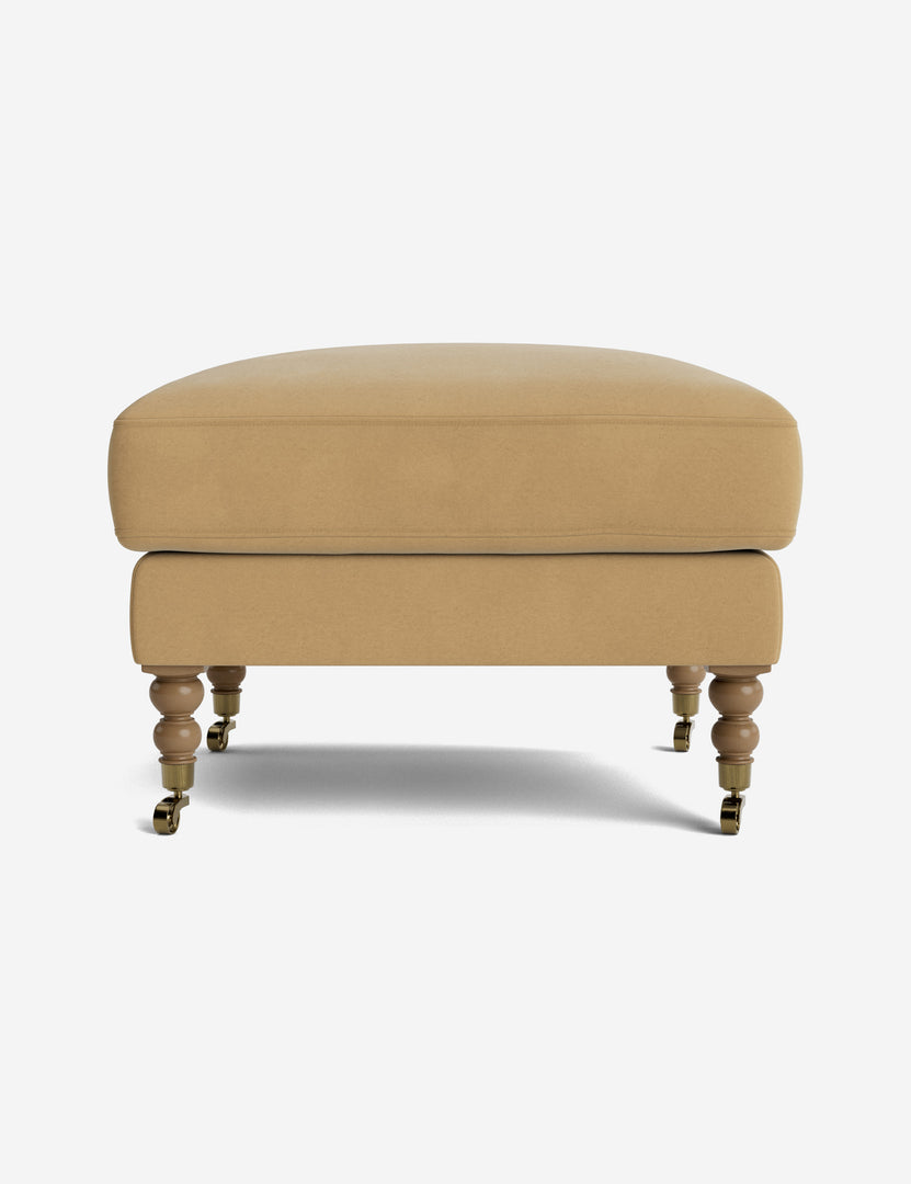 #color::brie-classic-velvet #leg-finish::latte-and-brass 