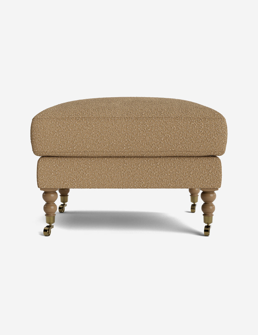 #color::creme-luxe-boucle #leg-finish::latte-and-brass 