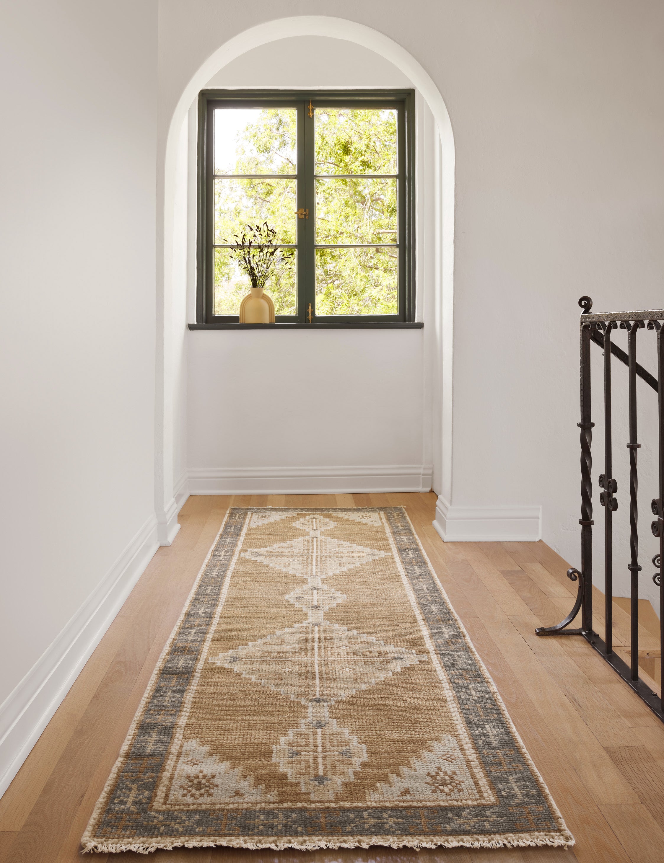 Kate Geometric Wool Area Rug